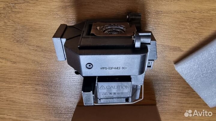 NEW лампа для проекторов epson V13H010L69 elplp69