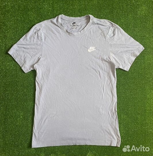 Футболка Nike Tee