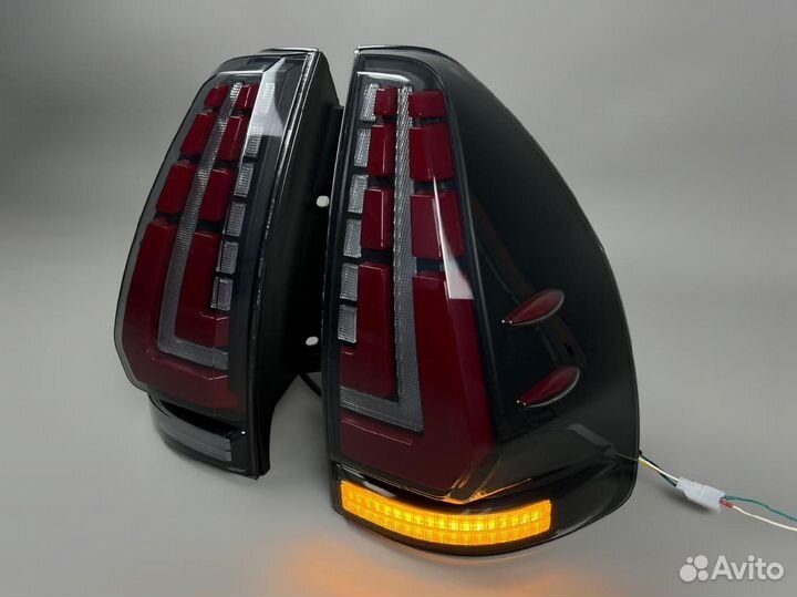 Стопы Toyota Land Cruiser Prado 120 Красные S2425