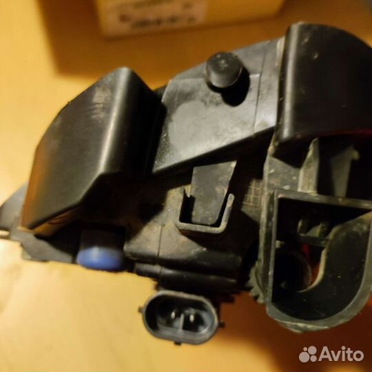 Правый противотуманный фонарь