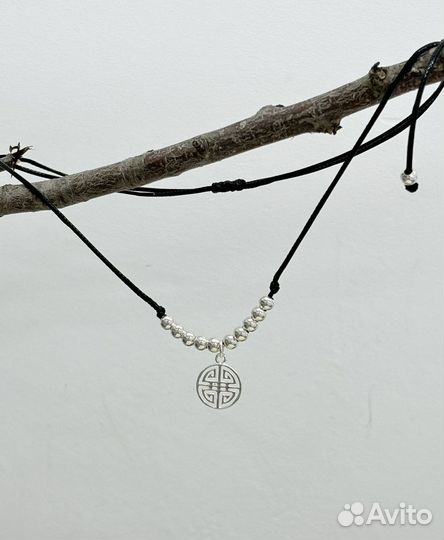 Серебряное ожерелье
