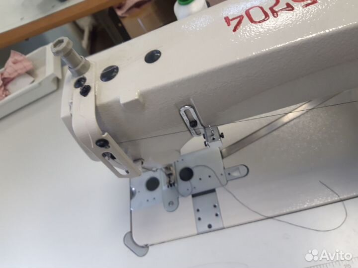 Машина цепного стежка 2 нитки Bruce