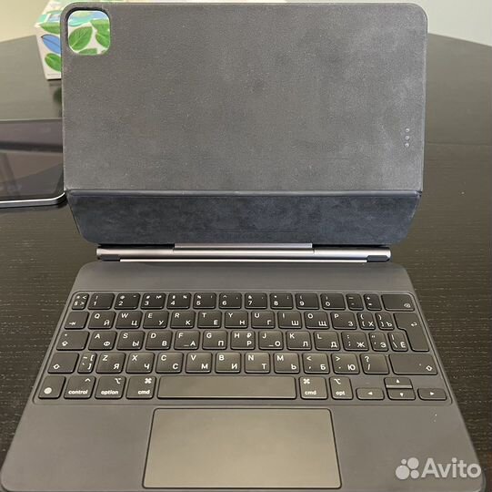 Клавиатура Apple Magic Keyboard для iPad pro 11