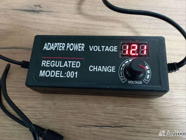 Стабилизатор напряжения и блок питания