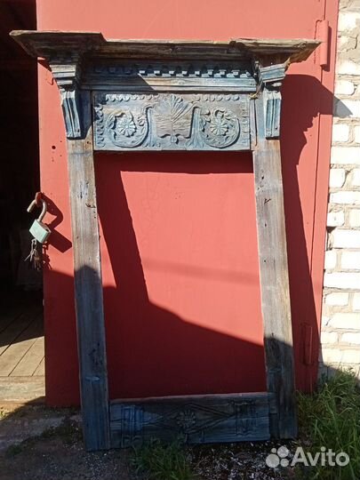 Старинный наличник