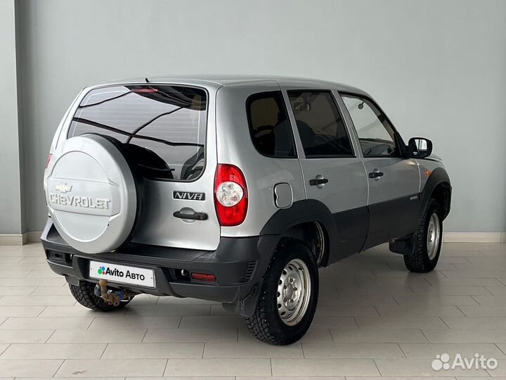 Chevrolet Niva 1.7 МТ, 2010, 207 000 км