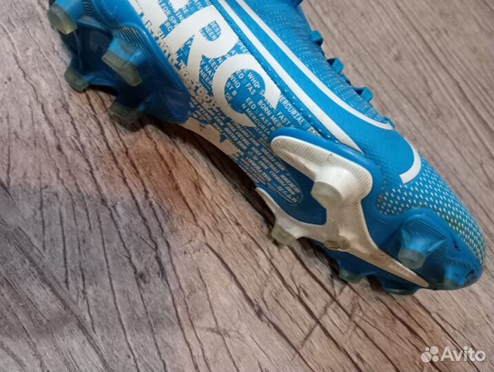 Детские футбольные бутсы 35 размер