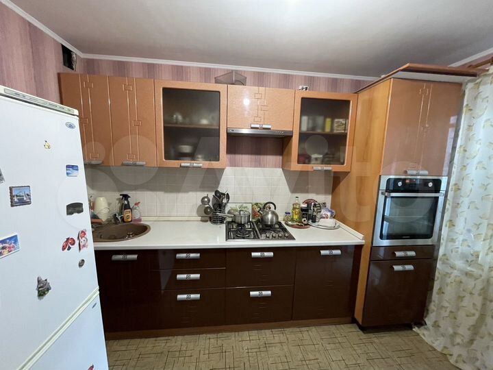 2-к. квартира, 57,5 м², 3/10 эт.