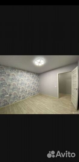 Поклейка обоев,подготовка стен