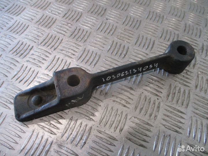 Кронштейн ящика акб MAN 81418200203