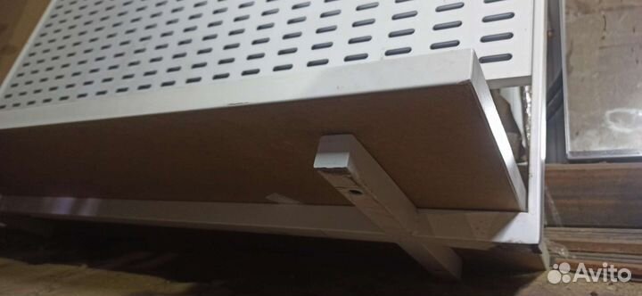 Стойка с крючками для бижутерии и мелких товаров