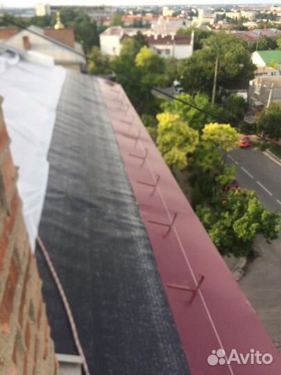 Г образный кронштейн