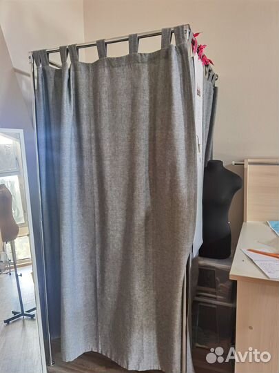 Примерочная с тремя шторами