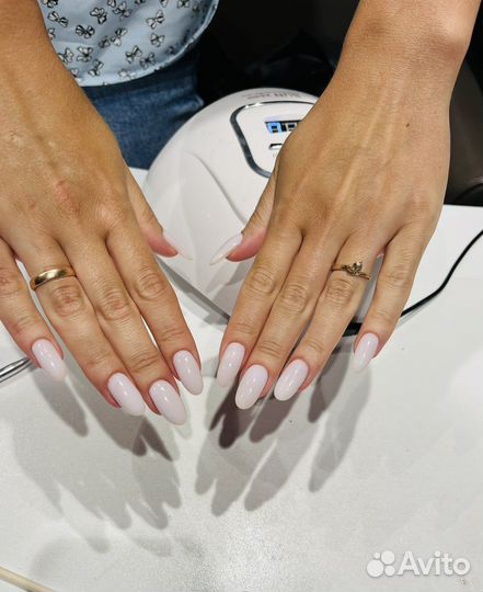 Маникюр