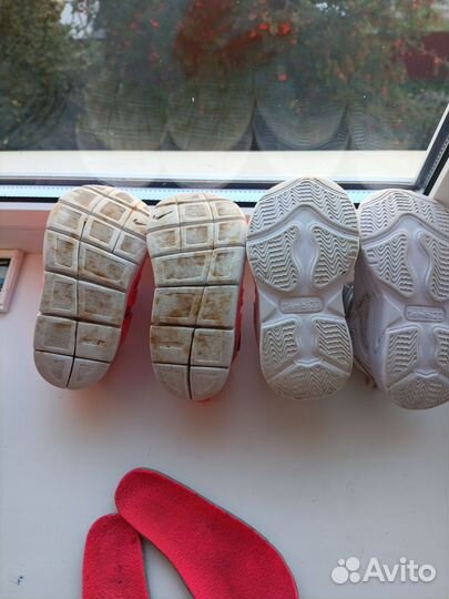 Кроссовки для девочки