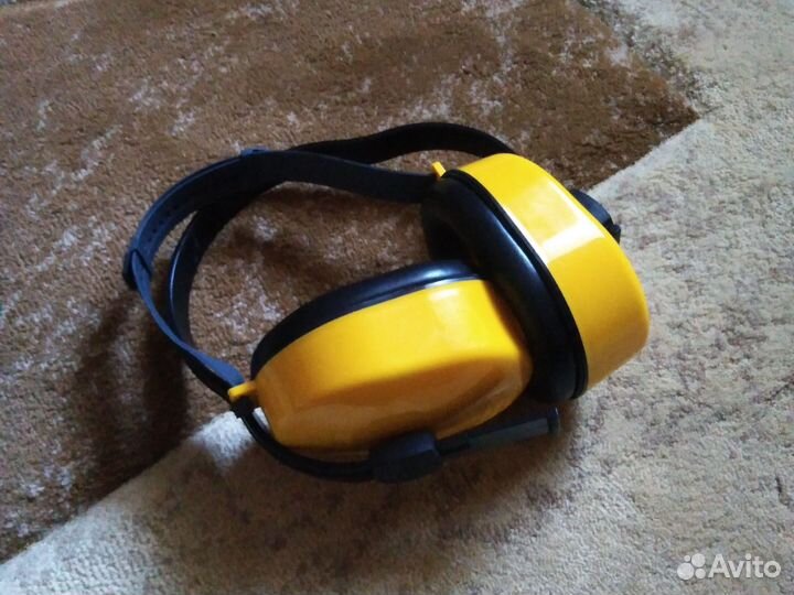 Наушники со звук-изоляцией