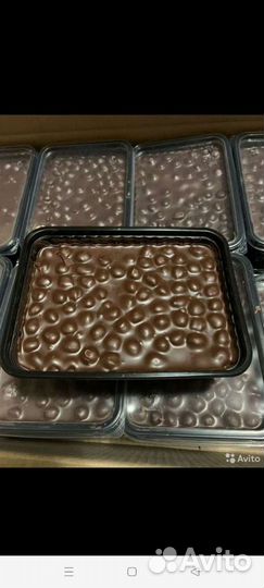 Шоколад с цельным фундуком