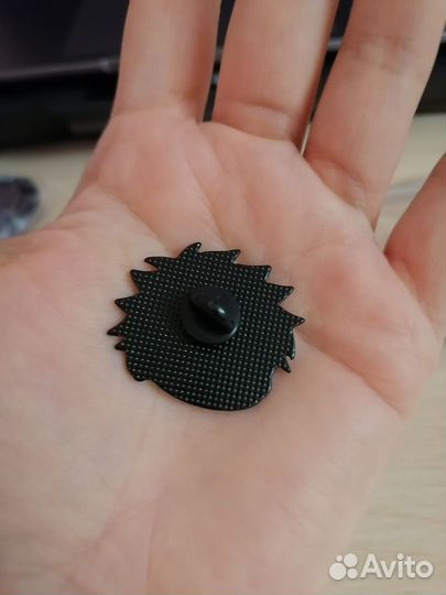 Значки металлические на одежду/сумку/рюкзак