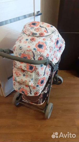 Прогулочная коляска