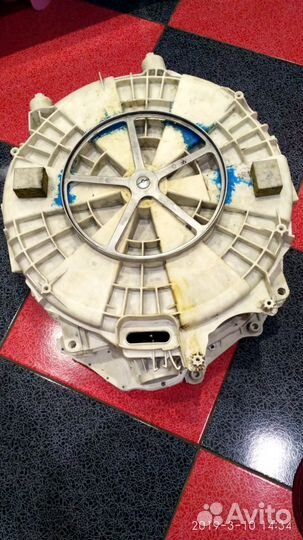 Бак стиральной машины indesit