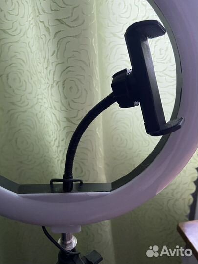 Кольцевая лампа со штативом