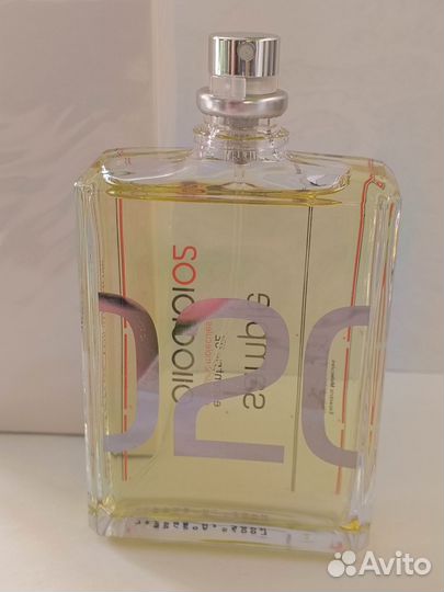 Escentric molecules 02