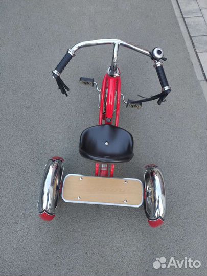 Велосипед детский schwinn roadster trike