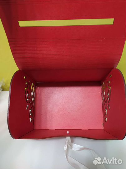 Коробка (казна) для денег на свадьбу