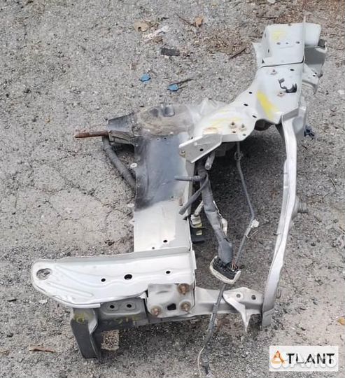 Лонжерон передний правый toyota wish