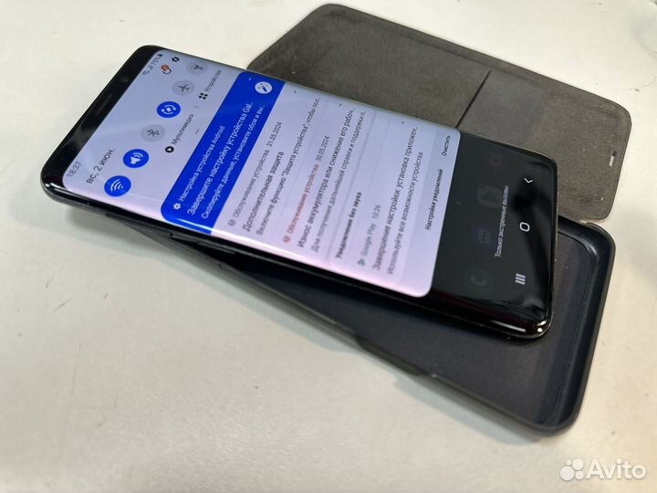 Samsung Galaxy S9 Plus, 4/64 ГБ