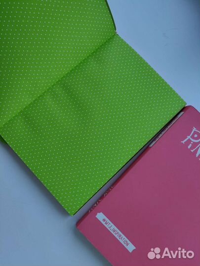 Блокноты ежедневники новые