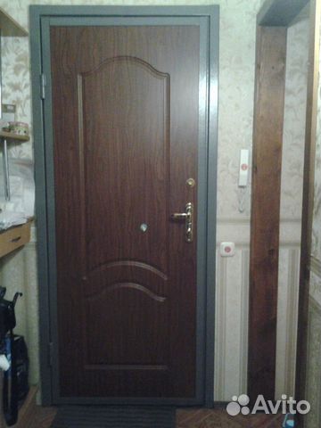 Дверь б/у металлическая