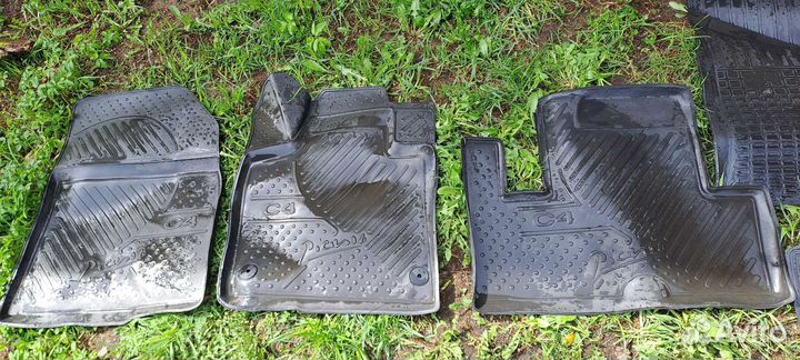 Резиновые коврики на Citroen