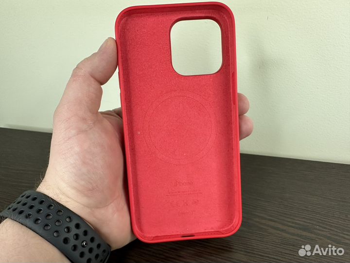 Оригинальный чехол на iPhone 14 pro max