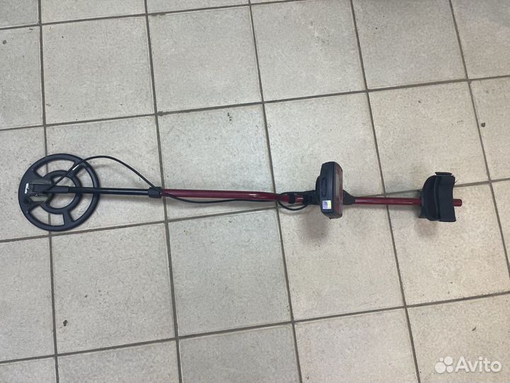 Металлоискатель Minelab X-terra 305