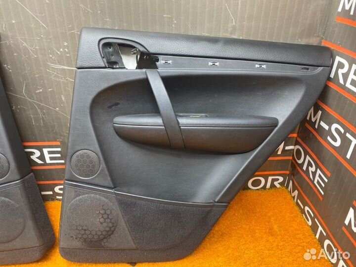 Обшивка двери задняя Porsche Cayenne 957 M5501