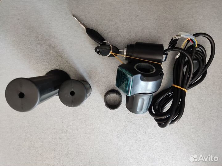 Ручка газа для электровелосипеда с ключом