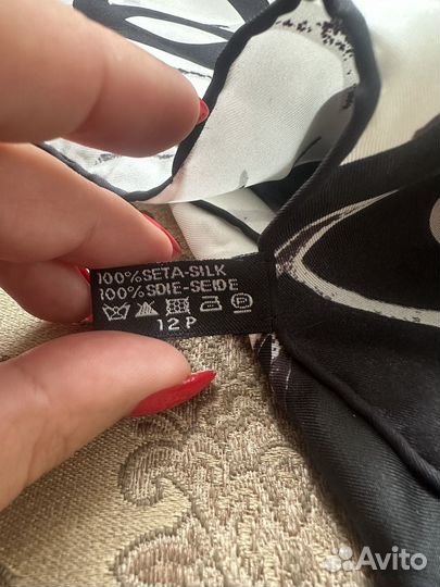 Шелковый платок chanel