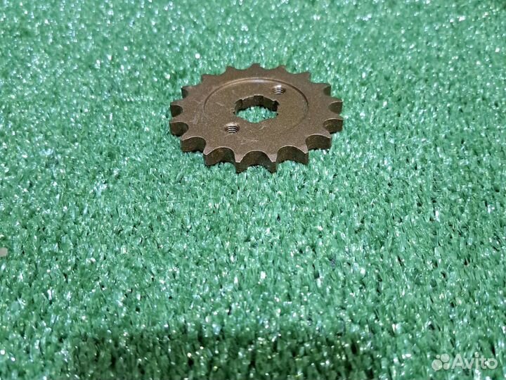 Ведущая звезда на мотоцикл