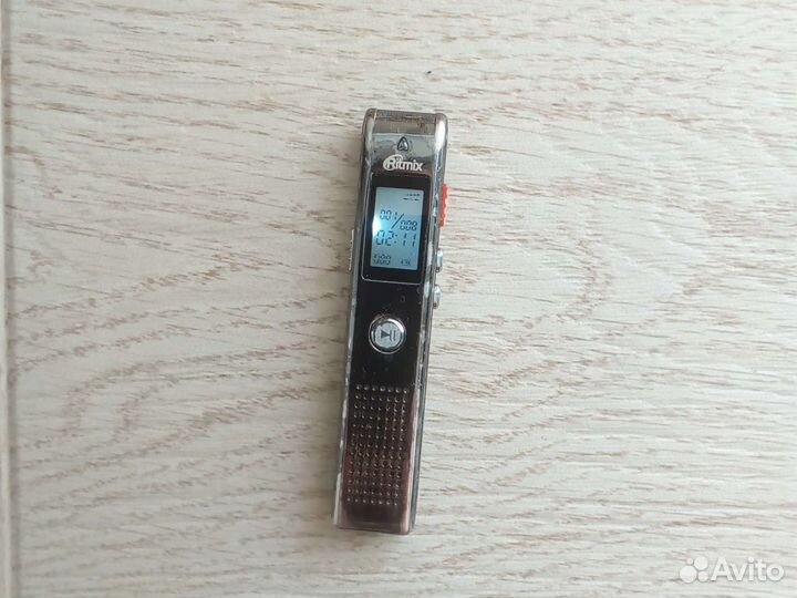 Диктофон Ritmix RR-100