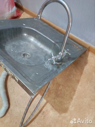 Смеситель с мойкой на 60 см