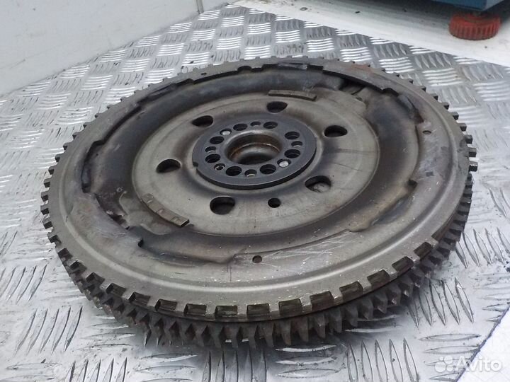 Б/У Б/У Маховик Nissan X-Trail (T30) 2001-2006