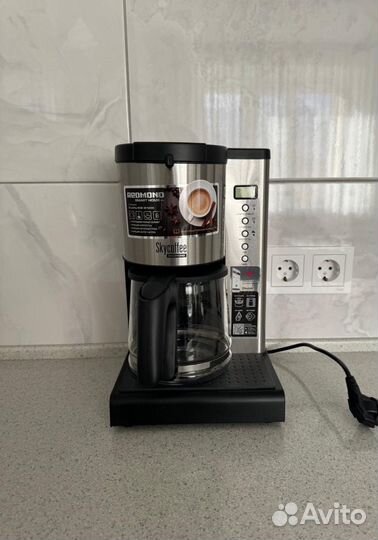 Кофеварка капельная новая