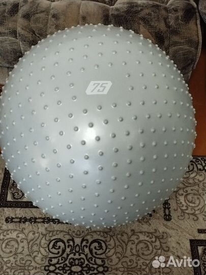 Гимнастический мяч фитбол