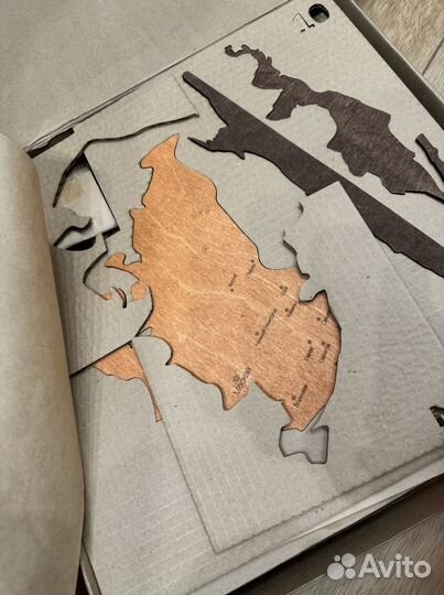 Карта мира дерево новая в коробке