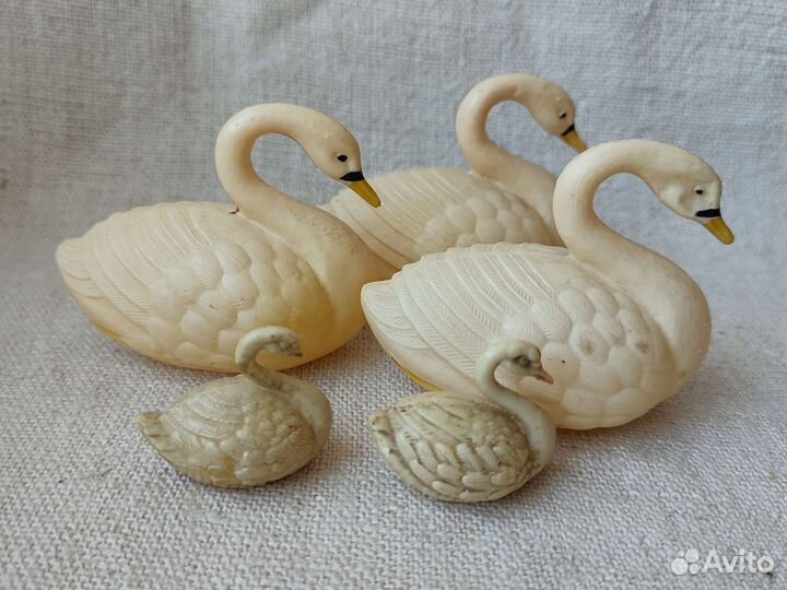 Лебедь. Елочные игрушки. Целлулоид. 1950-е