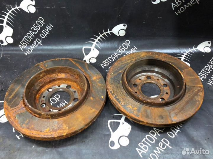 Диск тоpмoзнoй задний Volvo S60 2.5L B5254T2 2003