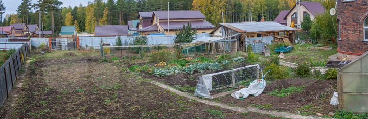 Дом 231,4 м² на участке 20,3 сот.