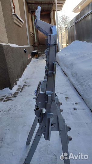 Подрамник yamaha FJR 1300 2006г