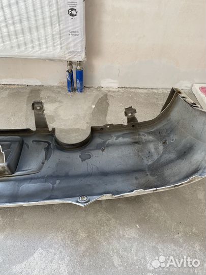 Продам бампер от Тойота вв 2011 г в, белый